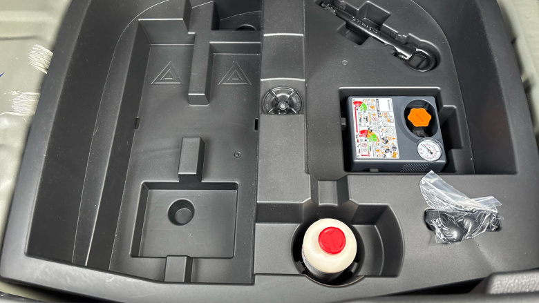 Nissan Juke 1.0 DiG-T 114 Tekna 5dr Petrol Hatchback